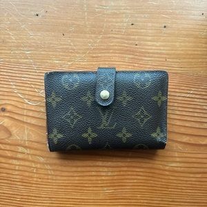 Authentic Louis Vuitton Monogram Wallet